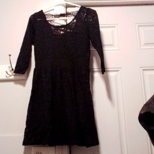 Dress / small / black